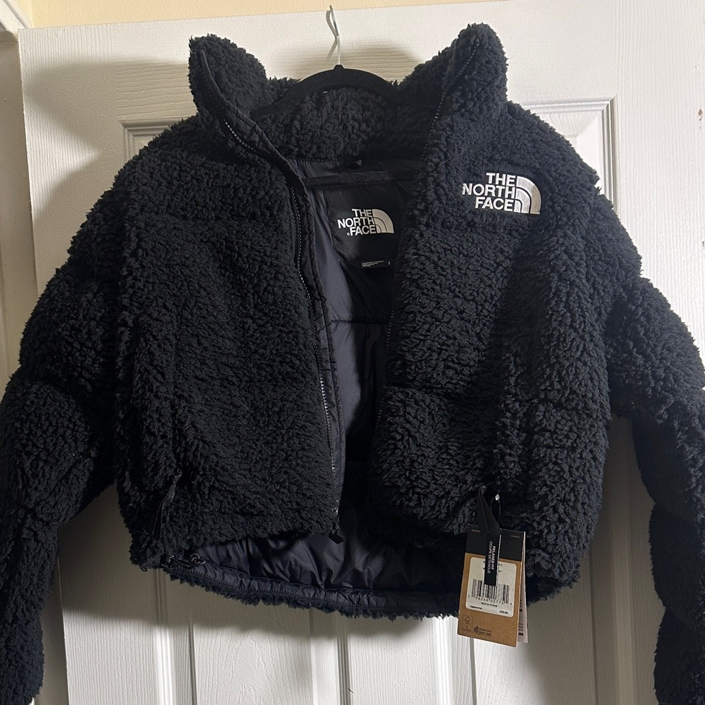 Authentic The North Face Black Sherpa Puffer Jacket